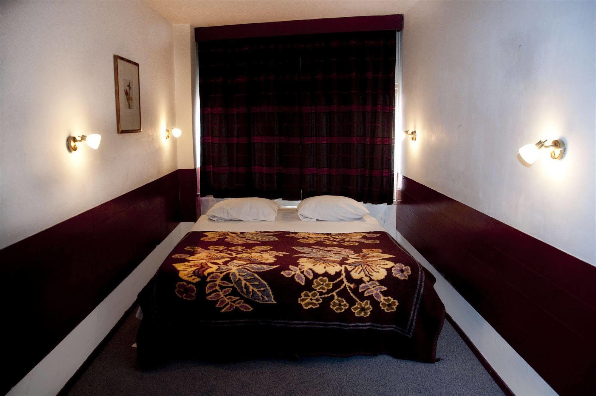 אמסטרדם Budget Hotel Ben מראה חיצוני תמונה
